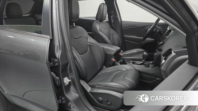 Jeep Cherokee (KL) 2021 Серый из Кореи, фото 3
