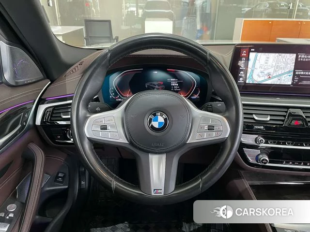 BMW 5 series 2024 Белый из Китая, фото 3