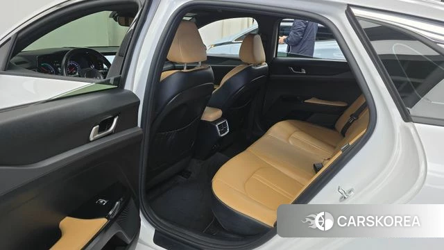 Kia K5 Hybrid 3rd Generation 2023 Белый из Кореи, фото 3