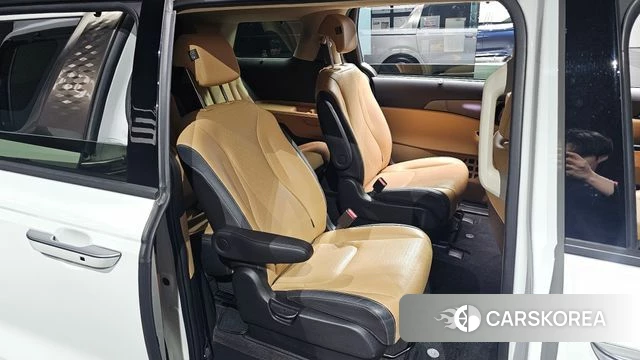 Kia Carnival 4th generation 2022 Белый из Кореи, фото 3
