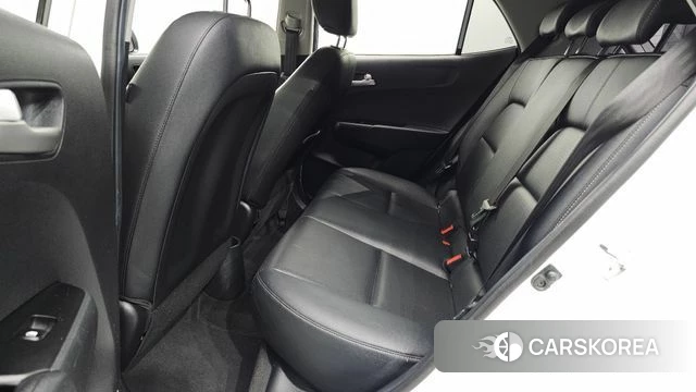 Kia Morning Urban (JA) 2023 Белый из Кореи, фото 3