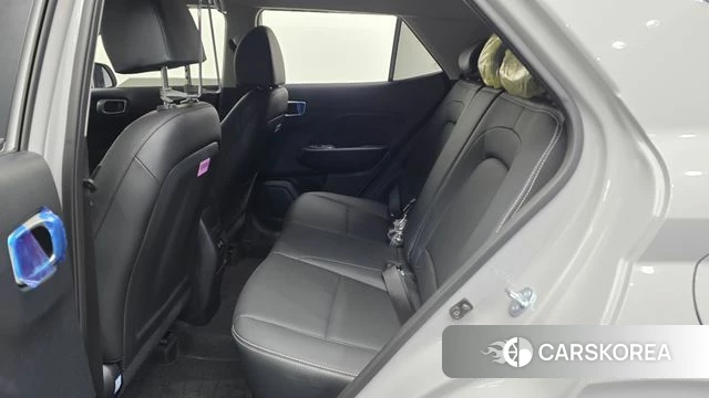 Hyundai Venue 2025 Серебристо-серый из Кореи, фото 3