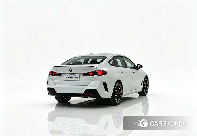 BMW 2 series 2025 Белый из Китая, фото 3