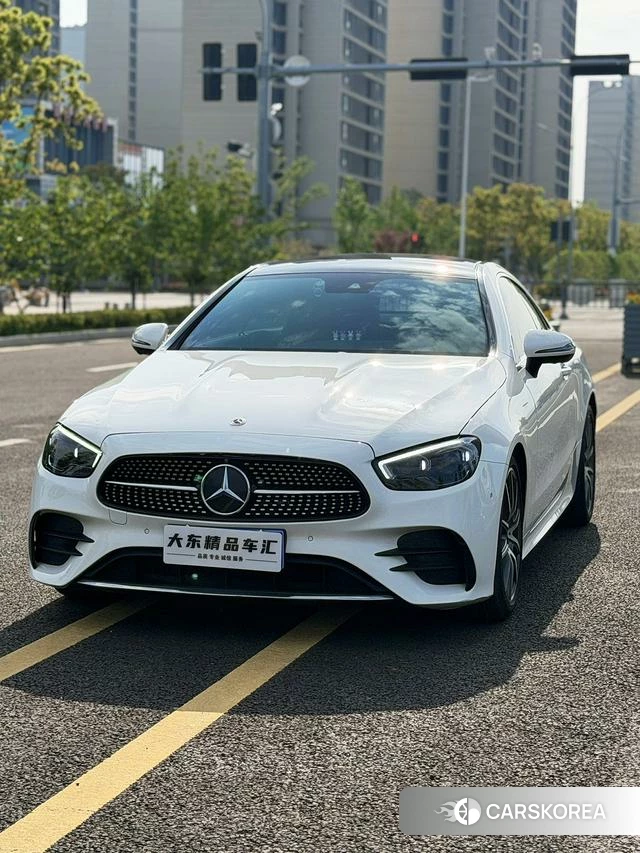 Mercedes-Benz E-Class 2021 Белый из Китая, фото 3