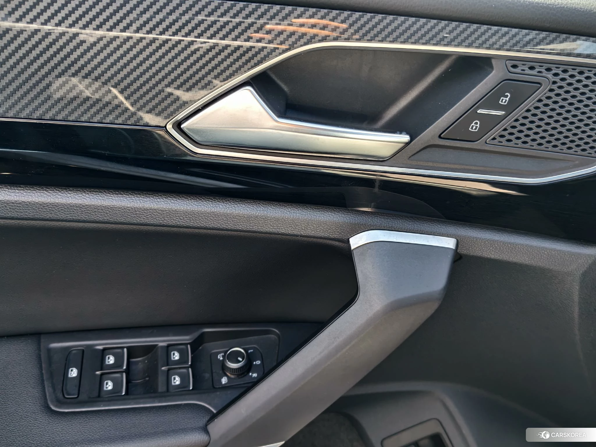 Volkswagen Tayron 2021 Белый из Китая, фото 3
