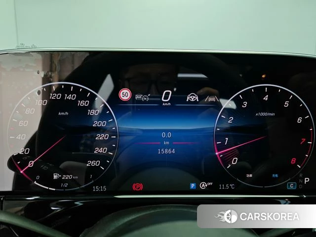 Mercedes-Benz E-Class 2025 Черный из Китая, фото 3