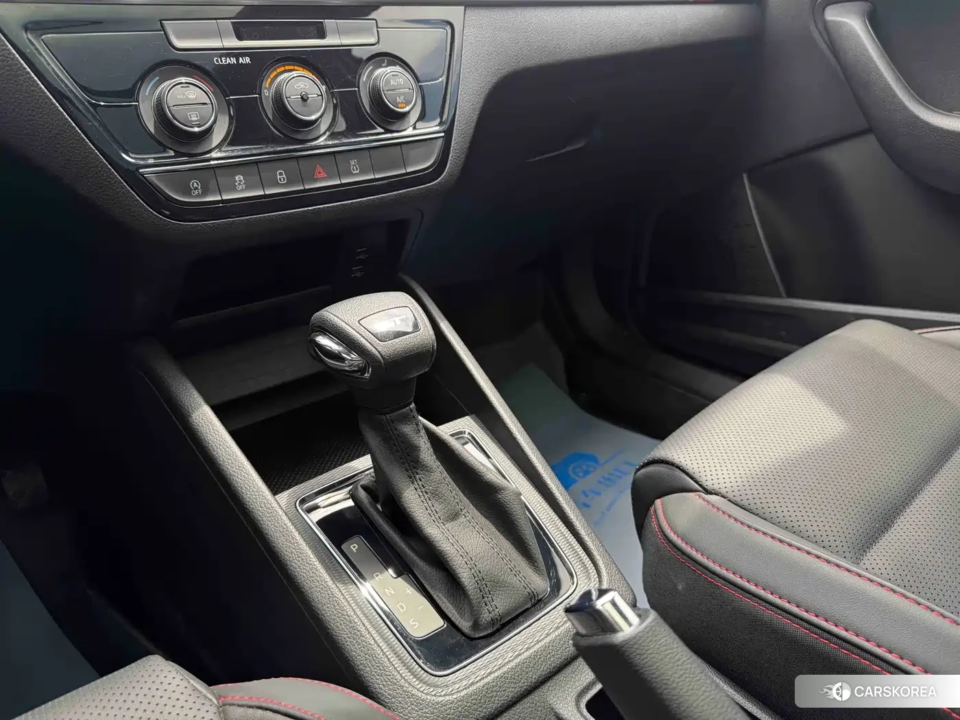 Skoda Kamiq 2023 Белый из Китая, фото 3