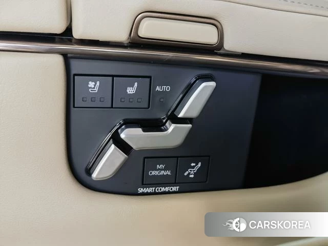 Toyota Alphard 2024 Белый из Китая, фото 3