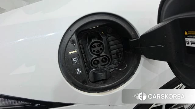 Hyundai Ionic 6 2022 Белый из Кореи, фото 3