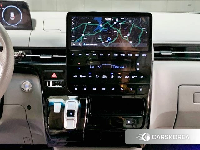 Hyundai Staria 2022 Серый из Кореи, фото 3