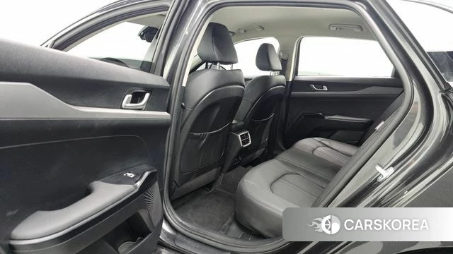 Kia The New K5 3rd generation 2024 Серый из Кореи, фото 3