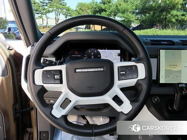 Land Rover Defender (L663) 2022 Коричневый из Кореи, фото 3