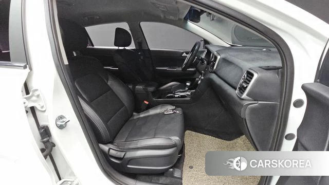 Kia Sportage The Bold 2019 Белый из Кореи, фото 3