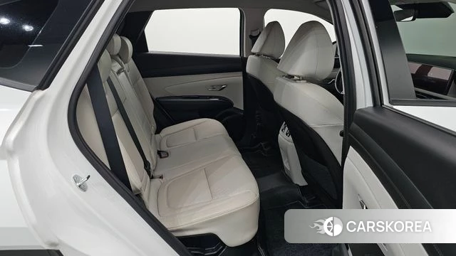 Hyundai The New Tucson Hybrid (NX4) 2024 Белый из Кореи, фото 3