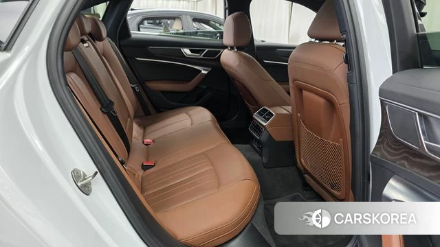 Audi A6 (C8) 2021 Белый из Кореи, фото 3