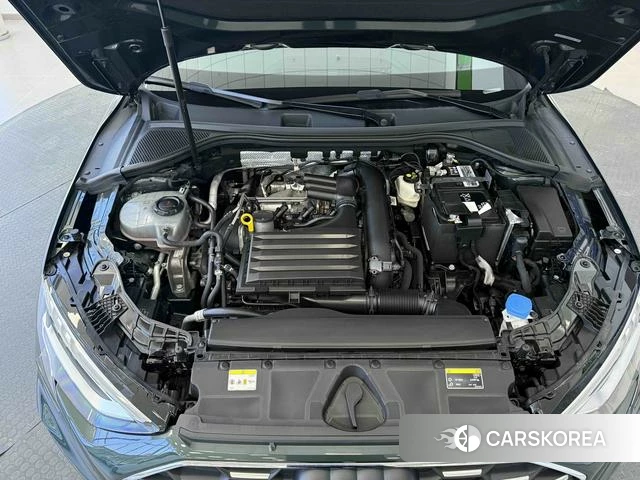 Audi Q3 2021 Белый из Китая, фото 3