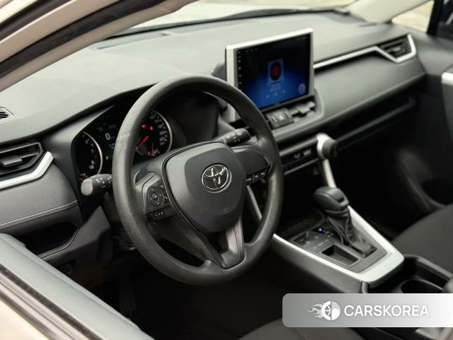Toyota Wildlander 2022 Темно-серый из Китая, фото 3