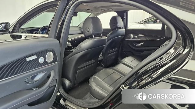 Mercedes-Benz E-Class W213 2020 Черный из Кореи, фото 3