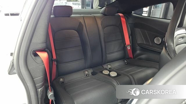 Mercedes-Benz C-Class W205 2021 Белый из Кореи, фото 3
