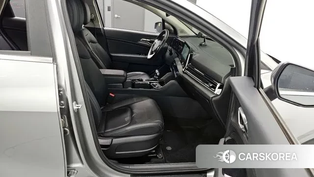 Kia Sportage 5th Generation 2022 Серебряный из Кореи, фото 3