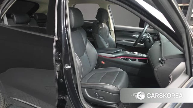 Genesis GV70 2022 Черный из Кореи, фото 3