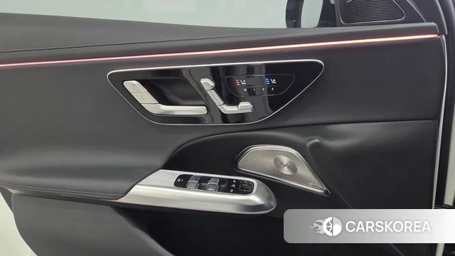 Mercedes-Benz E-Class W214 2026 Белый из Кореи, фото 3