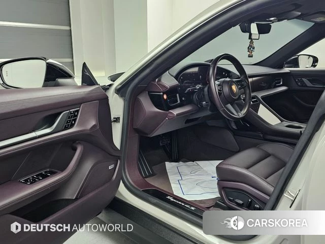 Porsche Taycan 2021 Серебристо-серый из Кореи, фото 3
