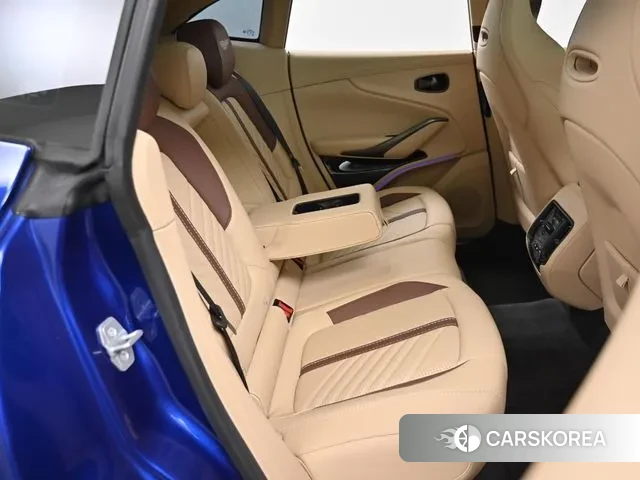 Aston Martin DBX 2023 Синий из Кореи, фото 3