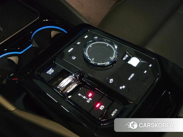 BMW i5 (G60) 2026 Белый из Кореи, фото 3