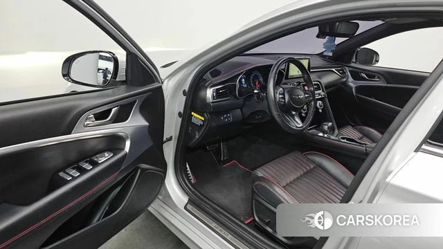 Genesis G70 2018 Серебряный из Кореи, фото 3
