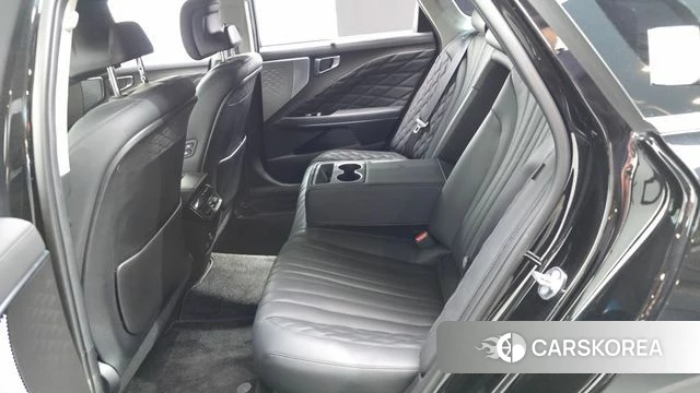 Kia K8 2022 Черный из Кореи, фото 3