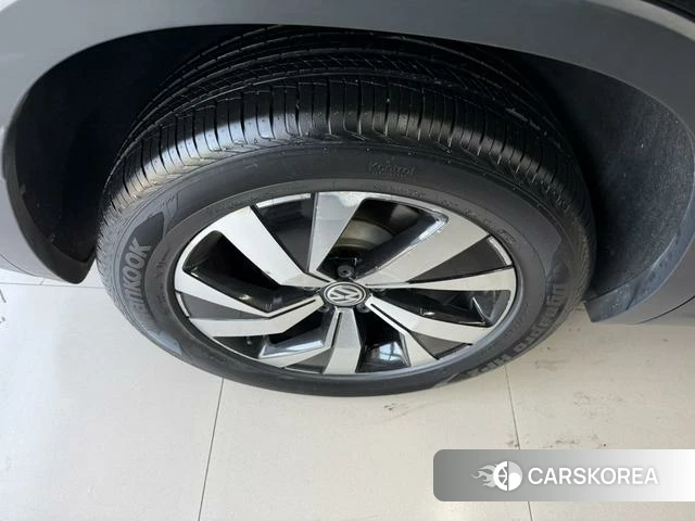 Volkswagen Tayron 2021 Черный из Китая, фото 3
