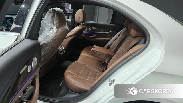 Mercedes-Benz E-Class W213 2020 Белый из Кореи, фото 3