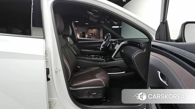 Hyundai Tucson (NX4) 2023 Белый из Кореи, фото 3