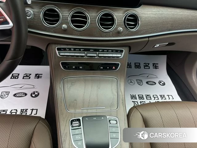 Mercedes-Benz E-Class 2021 Черный из Китая, фото 3
