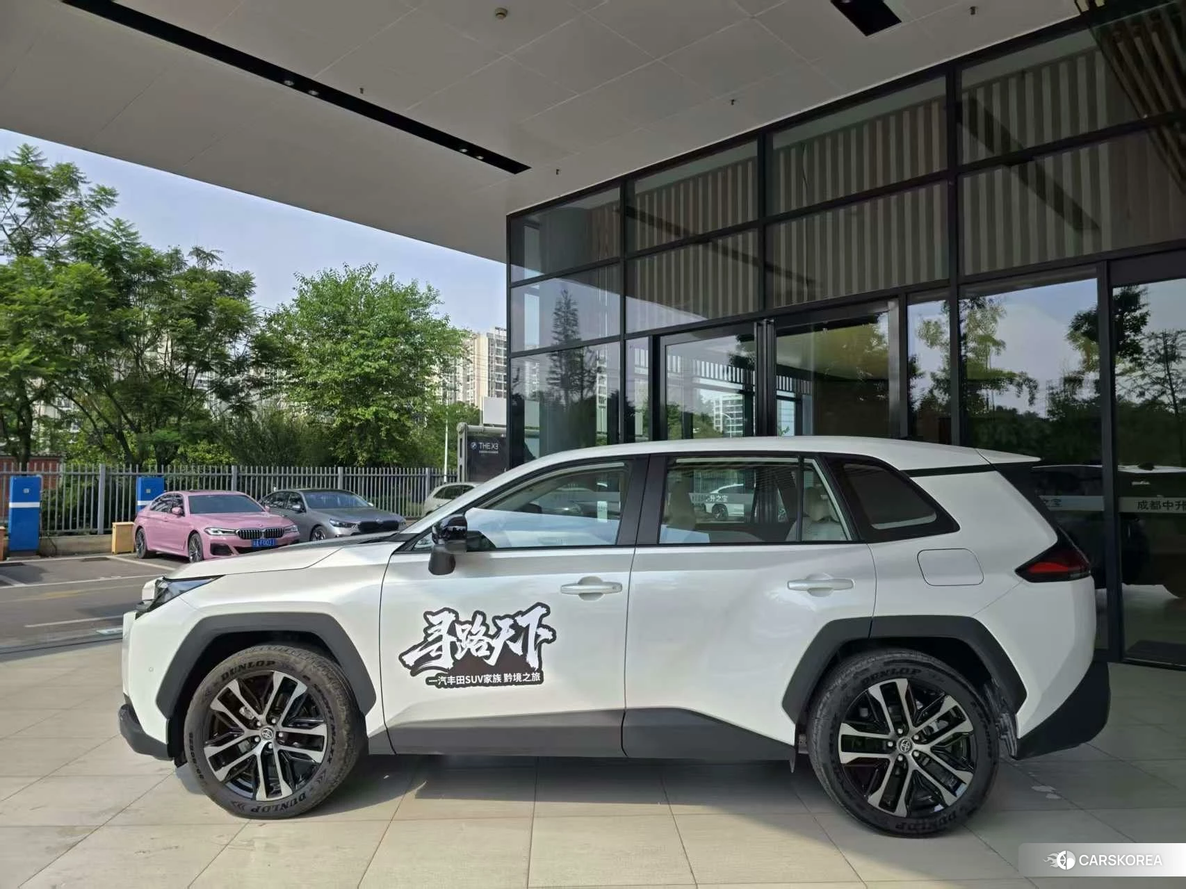 Toyota RAV4 2025 Белый из Китая, фото 3