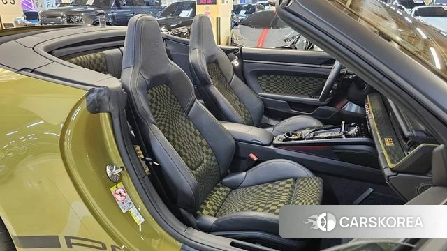 Porsche 911(992) 2025 Светло-зеленый из Кореи, фото 3