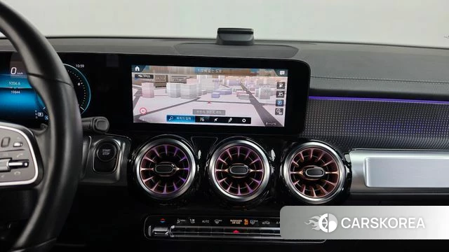Mercedes-Benz EQB X243 2023 Белый из Кореи, фото 3