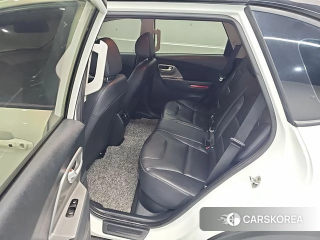 Kia Niro Plus 2022 Белый из Кореи, фото 3