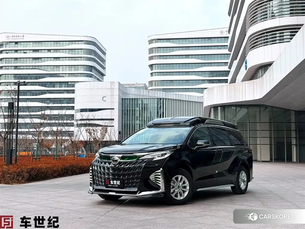 Toyota Granvia 2025 Черный из Китая, фото 3