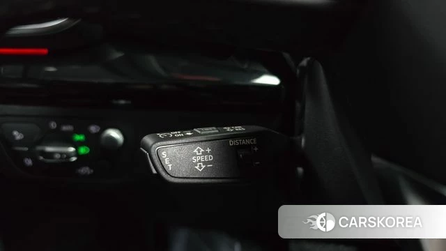 Audi Q5 (FY) 2024 Белый из Кореи, фото 3