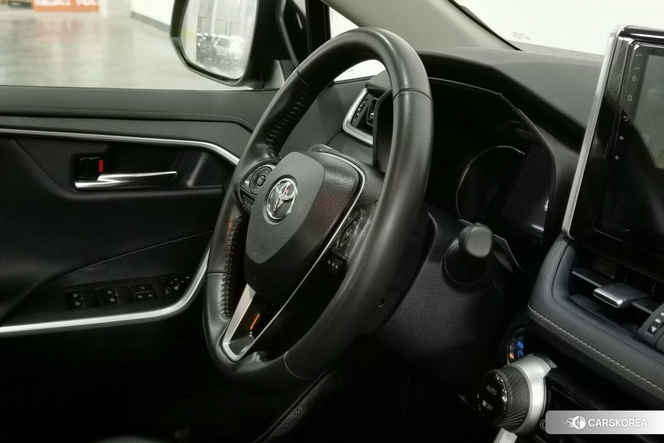 Toyota RAV4 2019 Темно-серый из Китая, фото 3