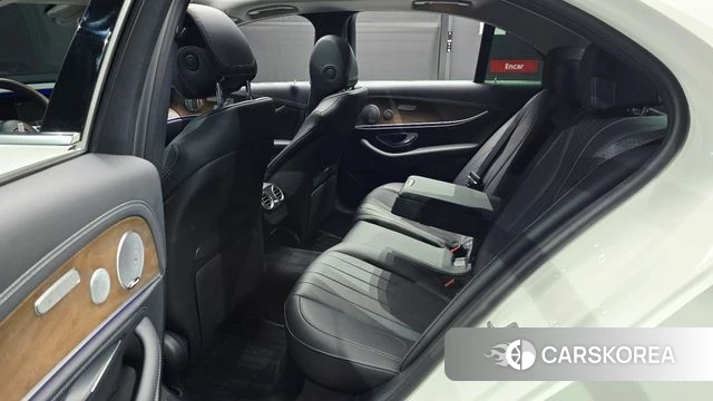 Mercedes-Benz E-Class W213 2019 Белый из Кореи, фото 3