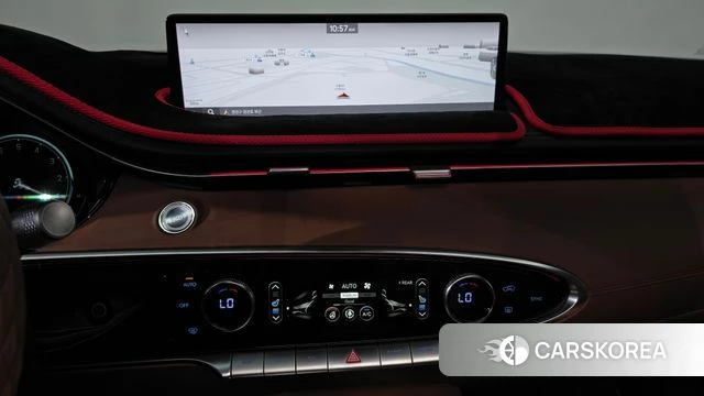 Genesis GV70 2023 Черный из Кореи, фото 3