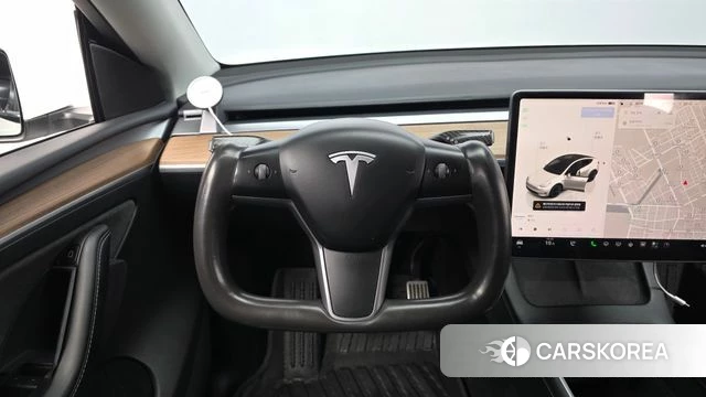Tesla Model Y 2022 Белый из Кореи, фото 3