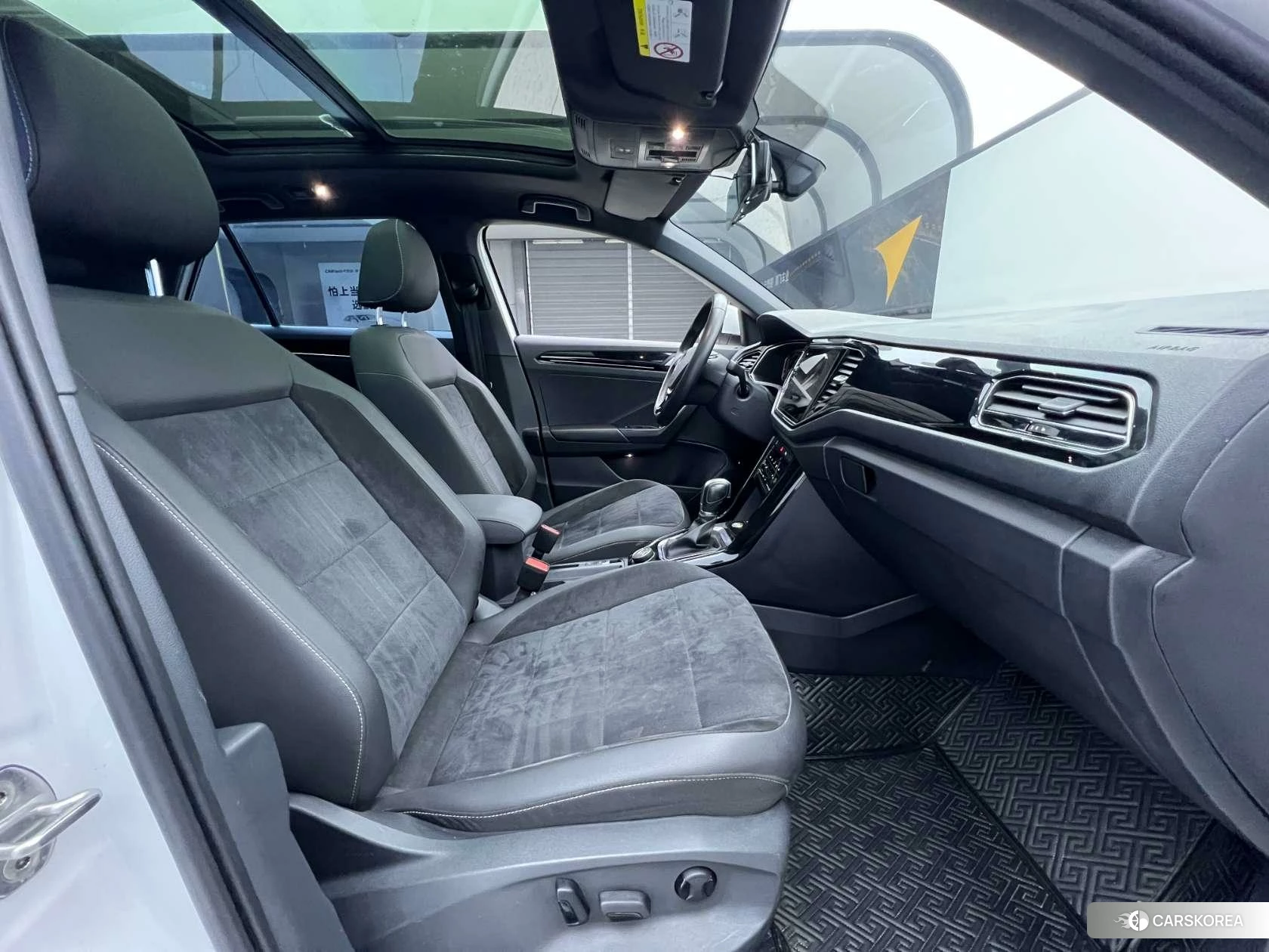 Volkswagen T-Roc 2020 Белый из Китая, фото 3
