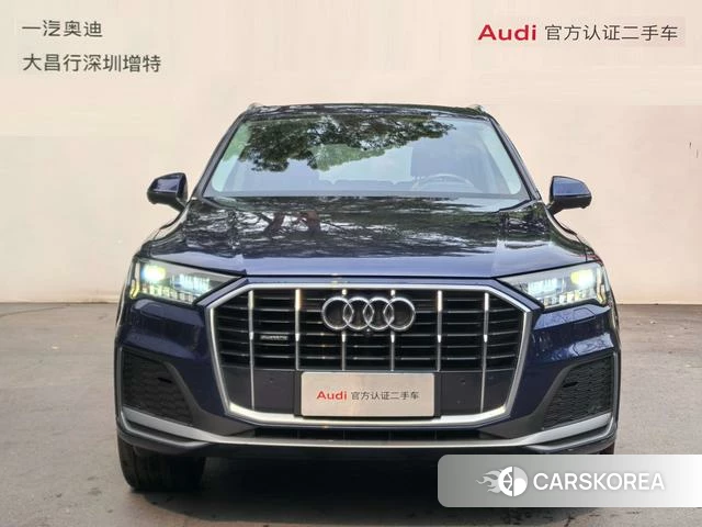 Audi Q7 2021 Синий из Китая, фото 3