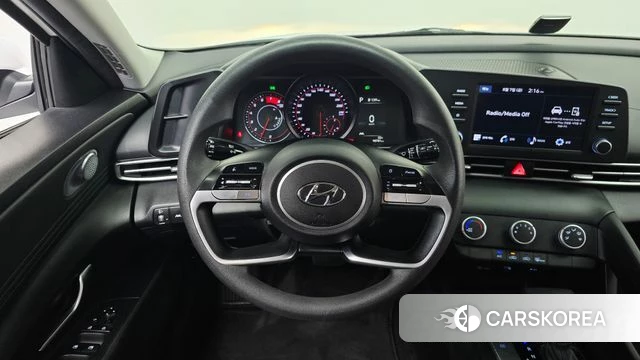 Hyundai Avante (CN7) 2022 Белый из Кореи, фото 3