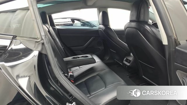 Tesla Model 3 2022 Черный из Кореи, фото 3