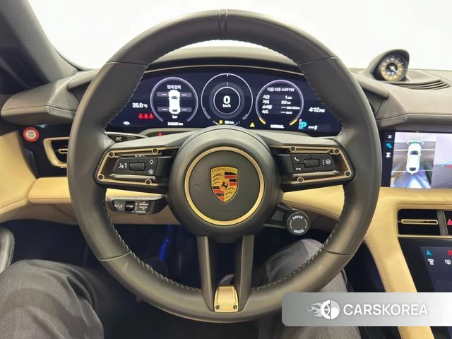 Porsche Taycan 2023 Красный из Кореи, фото 3